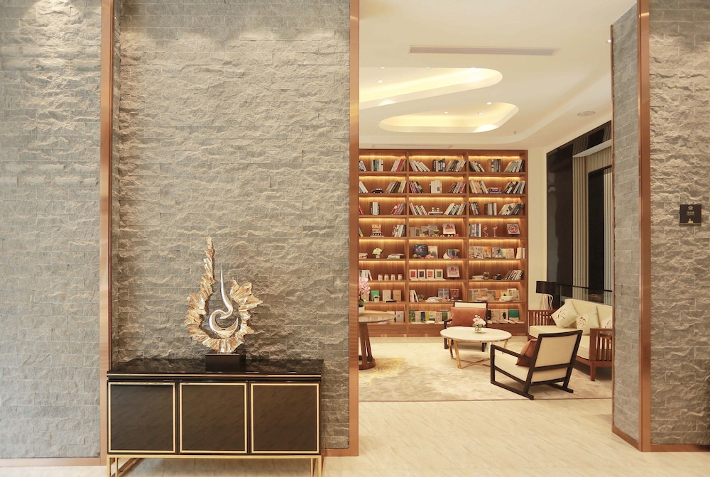 Poltton International Service Apartment Mayangxi Branch