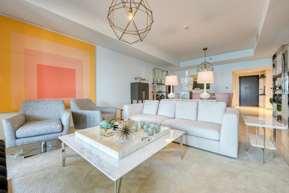 Luxury Palm Apartment With Beach Sea View