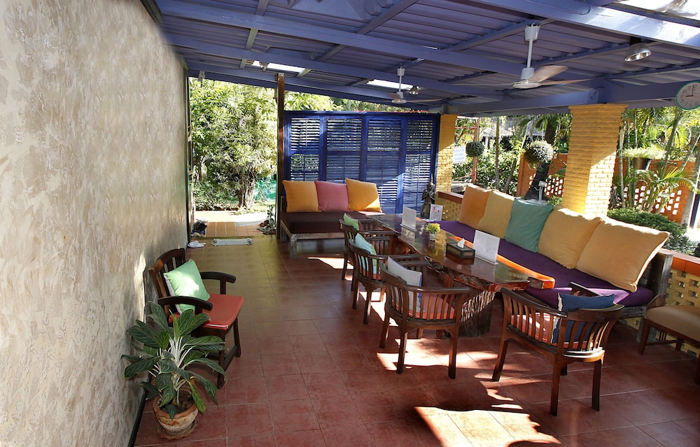 Friendship Beach Resort & Atmanjai Wellness Spa
