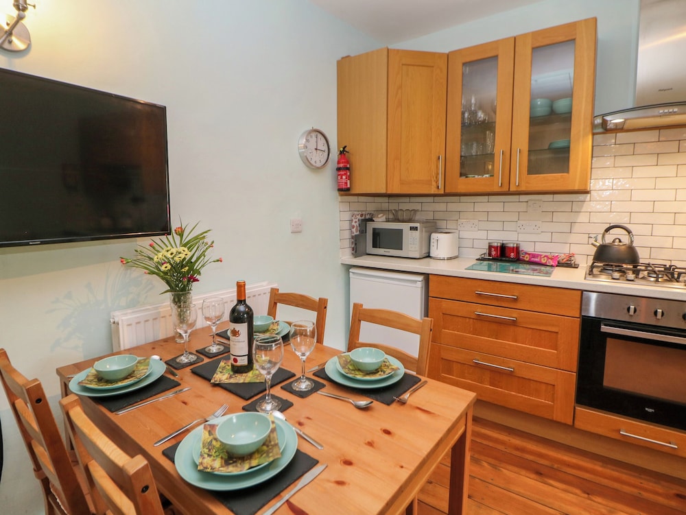 Lyndale Cottage