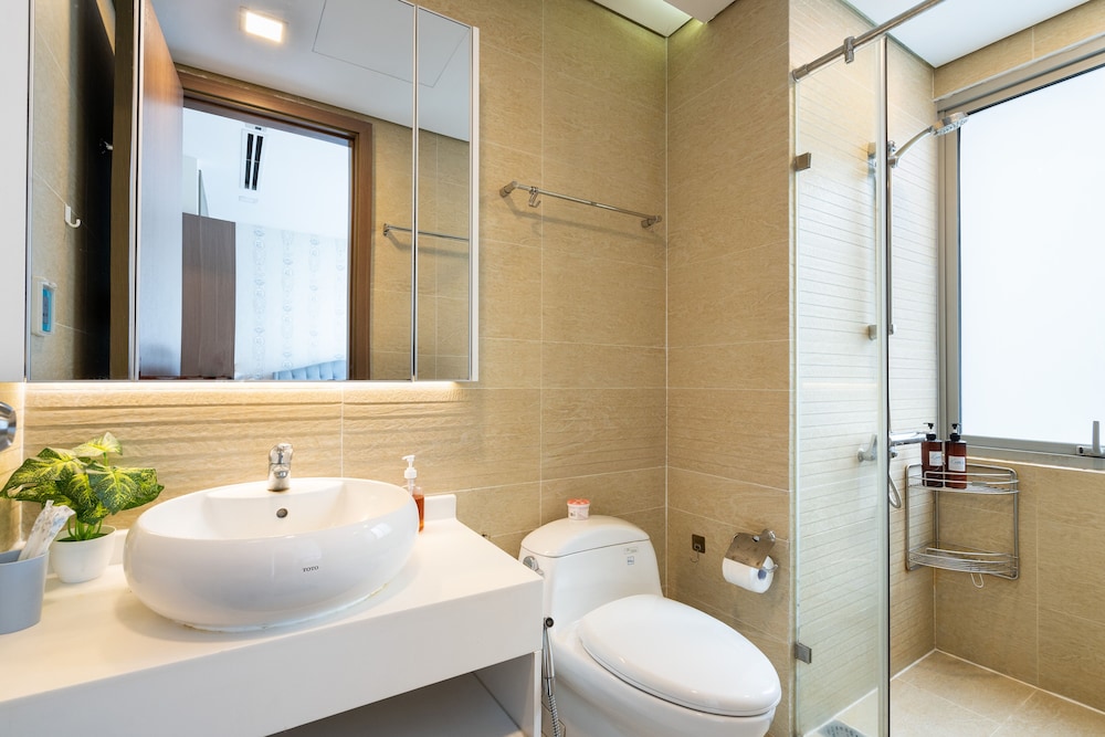 Sens House Saigon – Serviced Apartments in Vinhomes Central Park