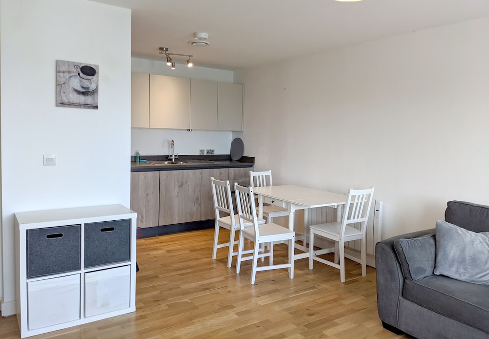 Nidus Flat view 5