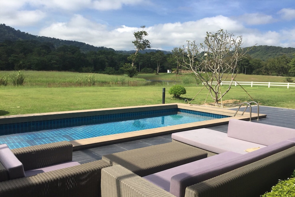 Monlada Khaoyai