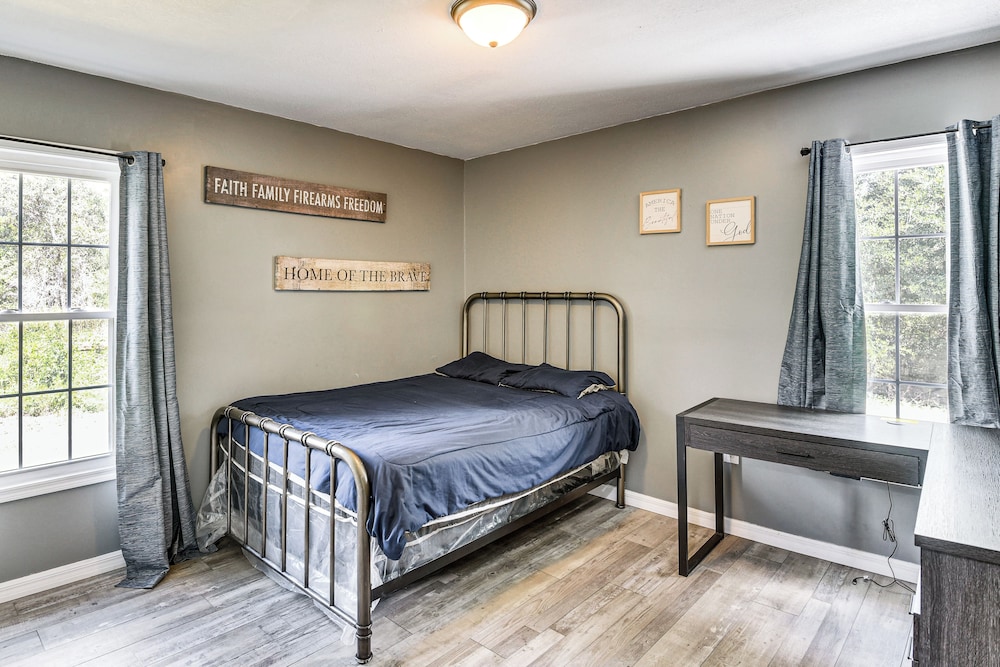 Hike, Fish & Explore: Retreat in Silver Springs!