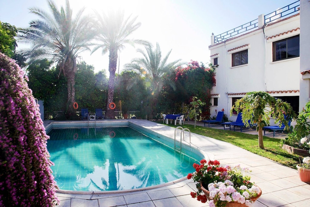 Room-studio in Polis - Just 800 m From t view 5