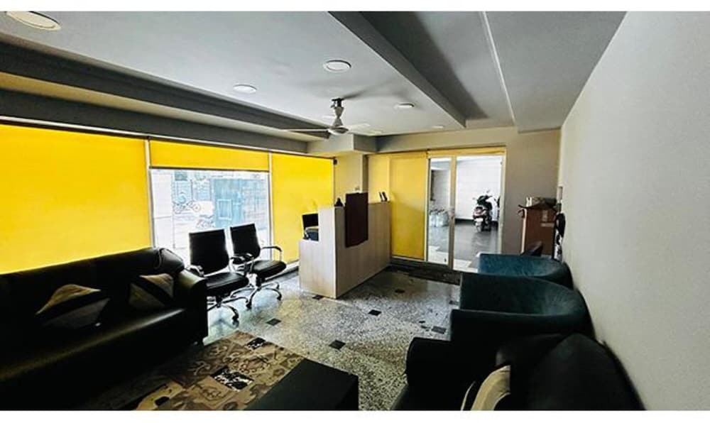 Fabhotel Vibe Living