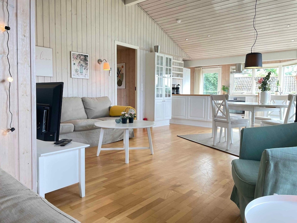 5 Star Holiday Home in Juelsminde