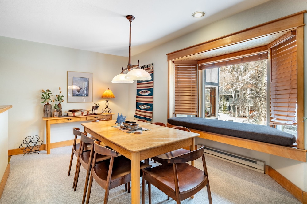 Smuggler B by Avantstay Excellent Condo Within Walking Distance Of Lift 7