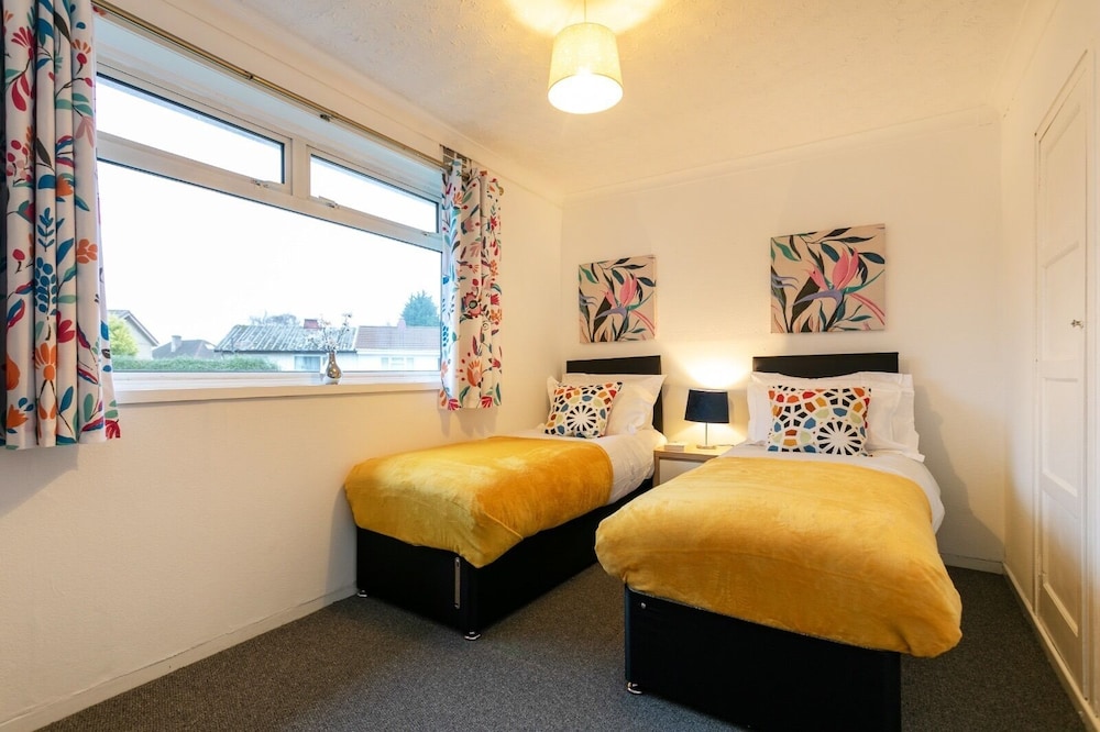 3br-5guests-parking-netflix-10mincentralnottingham