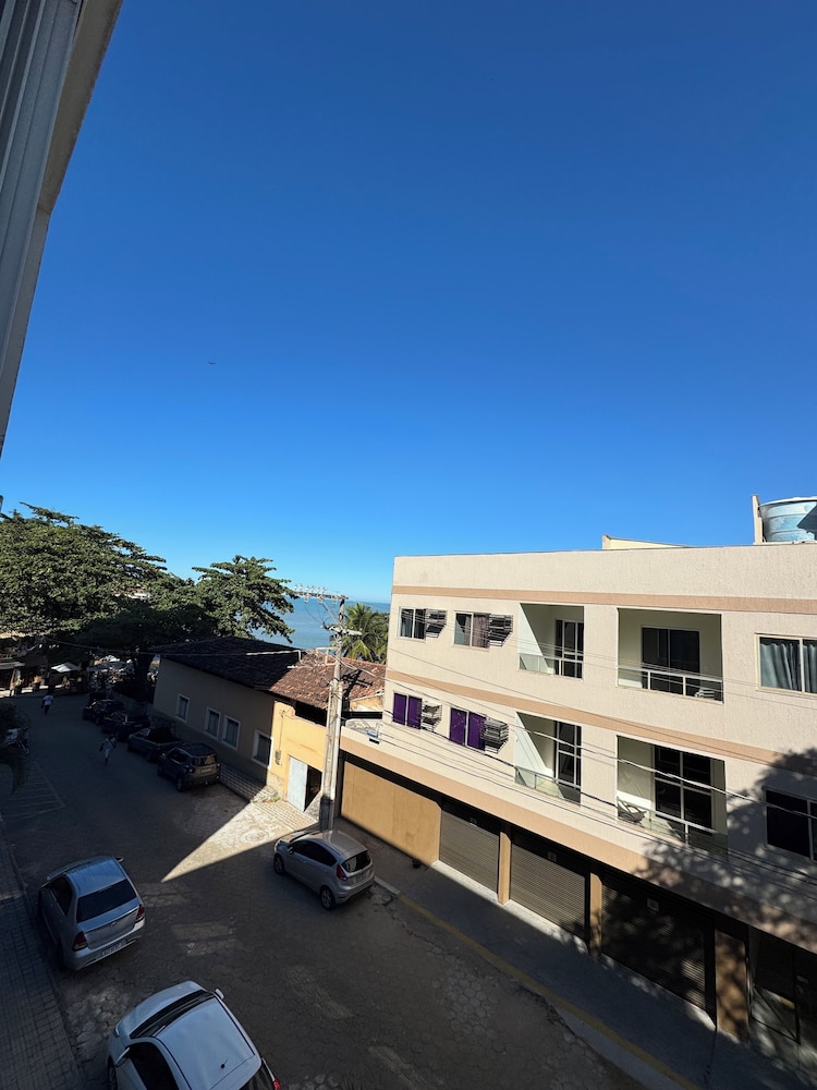 Flat Pé na Areia Iriri