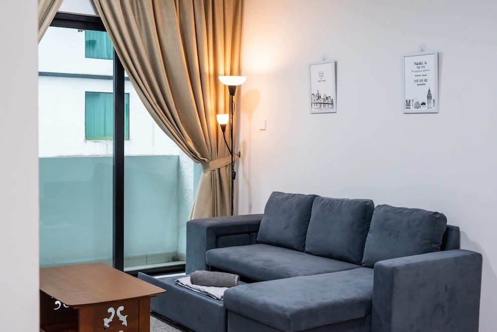 A Cozy & Stylish Apt at Suasana Suites JB