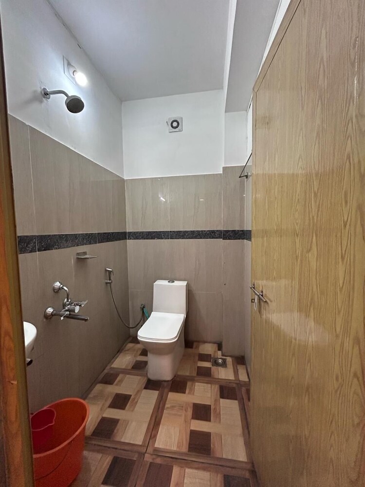 Nearest Rooms
