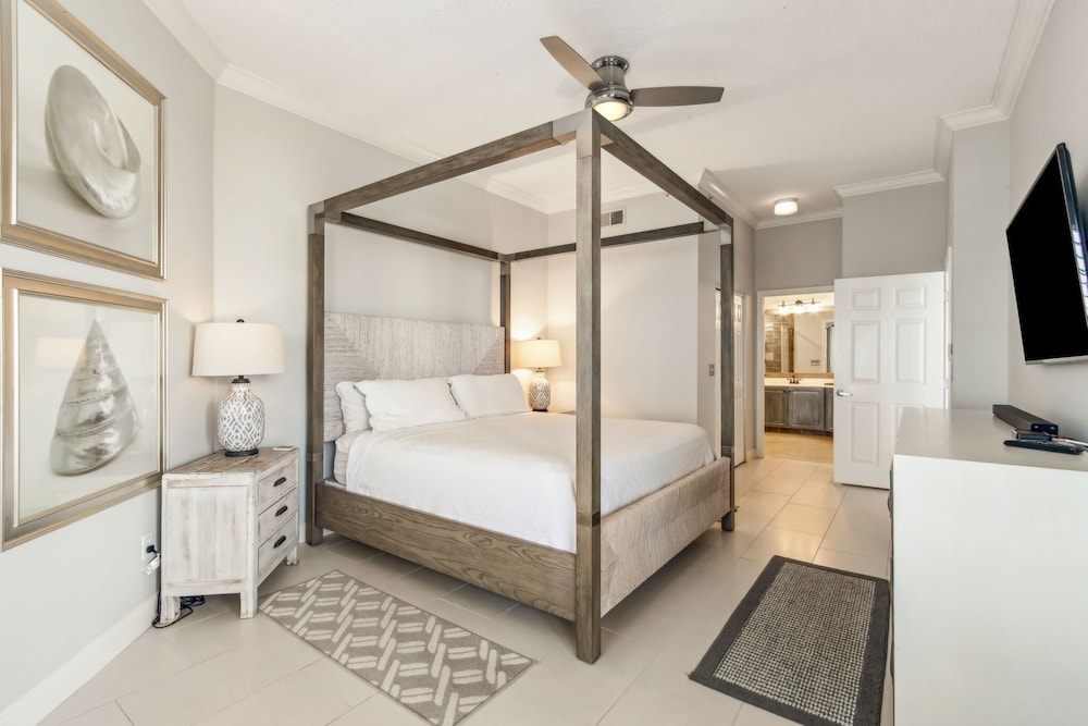21 Ocean Place 3 Bedroom Condo
