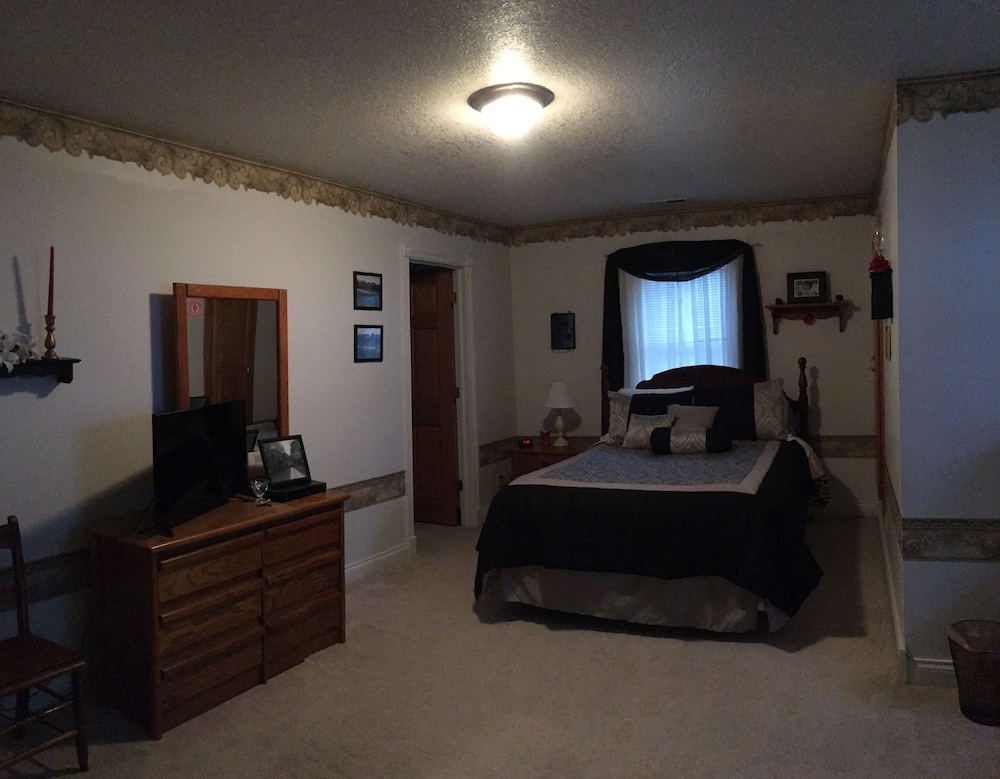 Heritage Homestead Inn
