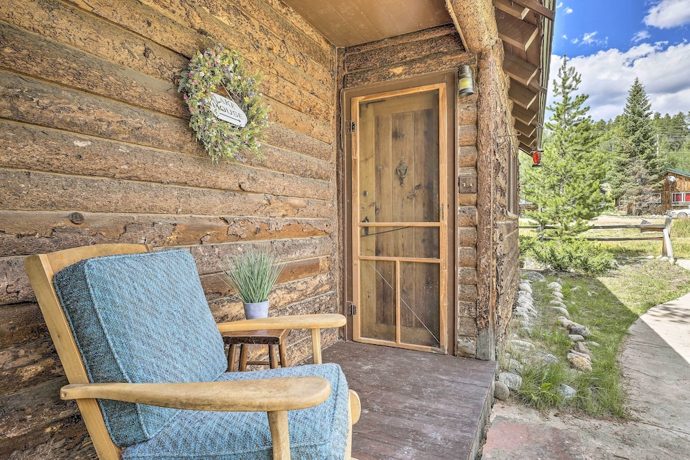 Walk to Grand Lake: Historic Dtwn Cabin! view 2
