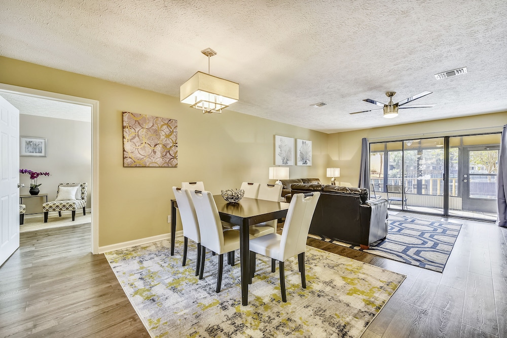 Gulf Highlands by Book That Condo