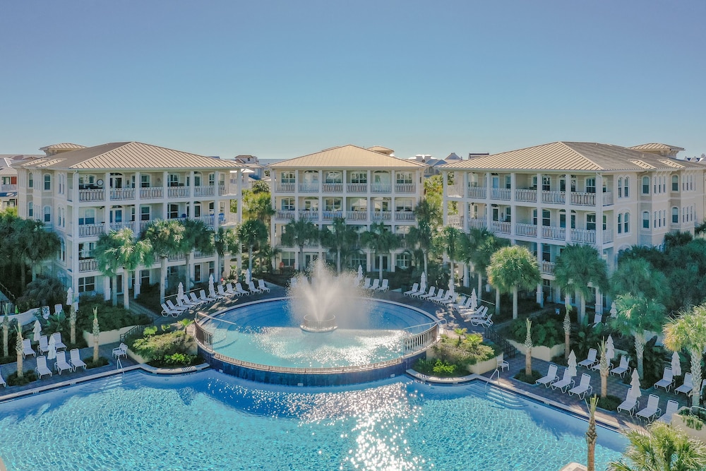 Villas of Seacrest Beach on 30A by Panhandle Getaways