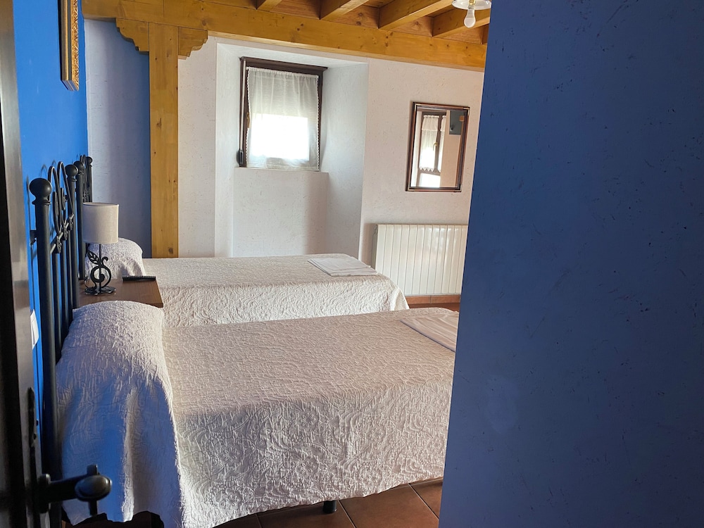 Las Casas de Ros