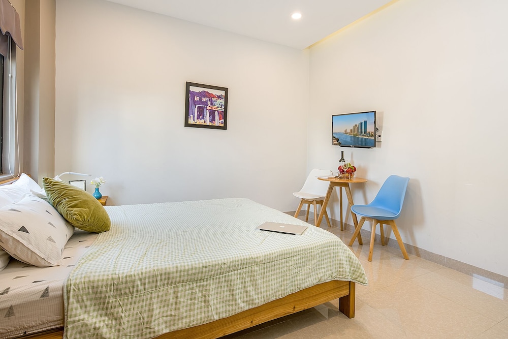 Pedersen Hostel