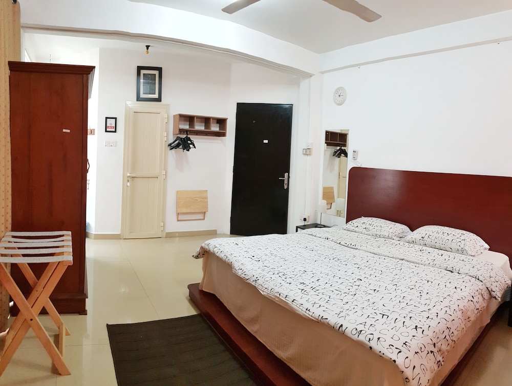 Halahouse Colombo