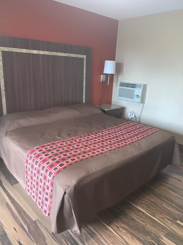 Prince of Wales Motel