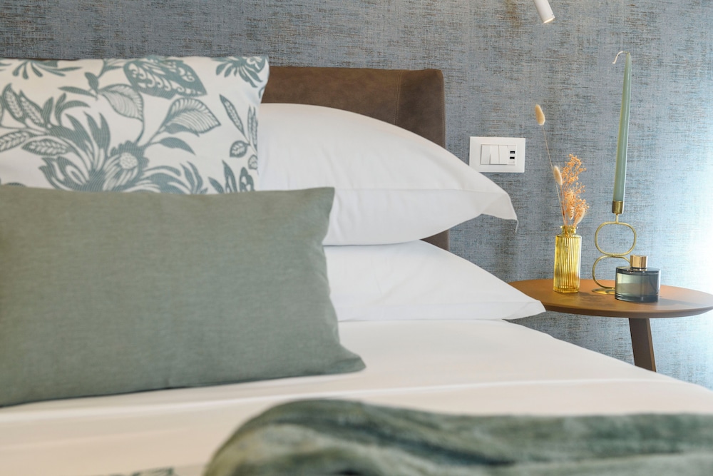 Domus Augustea - Luxury Accommodations