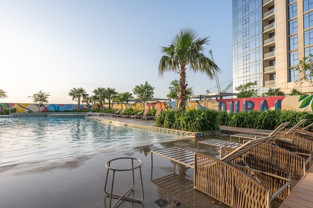Stunning 2BR With Amazing Views in Business Bay