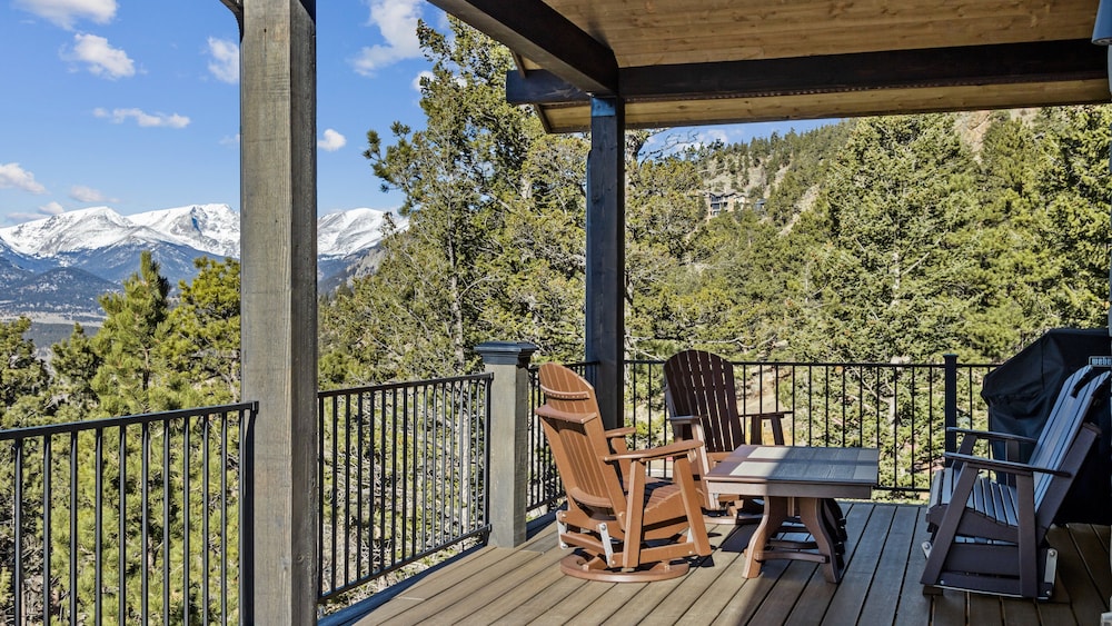 Hearthstone Luxury Vacation Rental At Windcliff 5 Bedroom Home