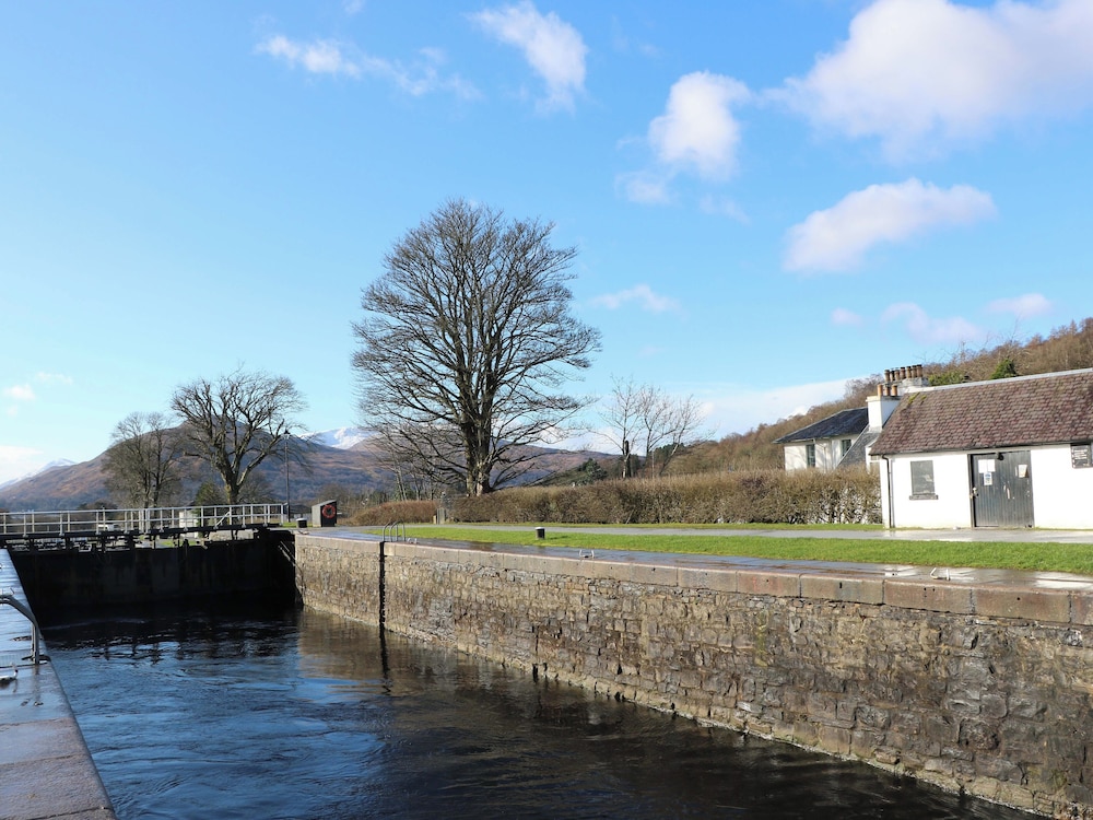 Crathie Lodge