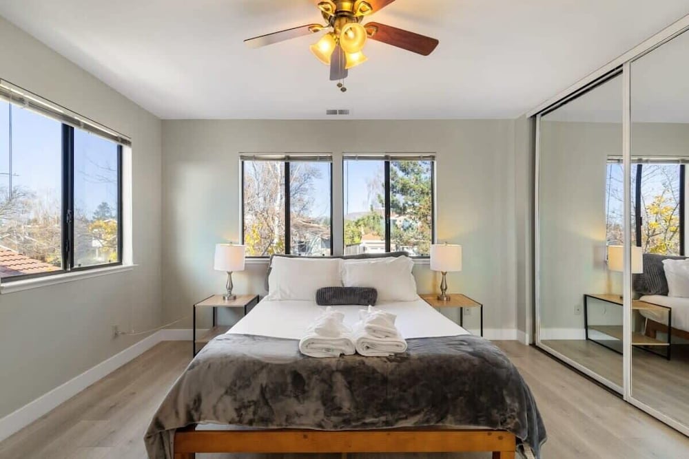 @ Marbella Lane - Amazing Views Serene Retreat