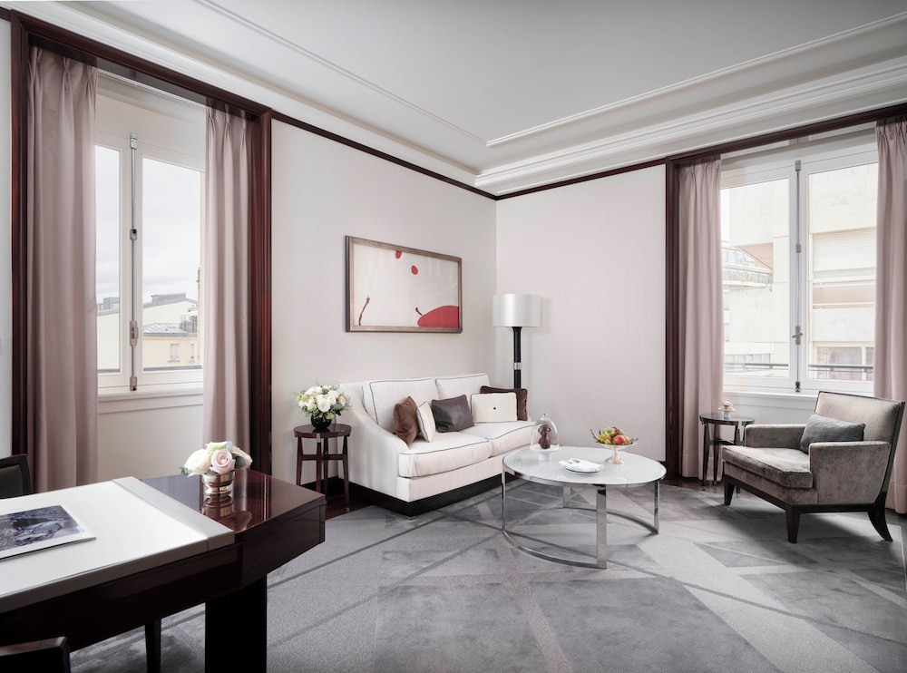 The Peninsula Paris