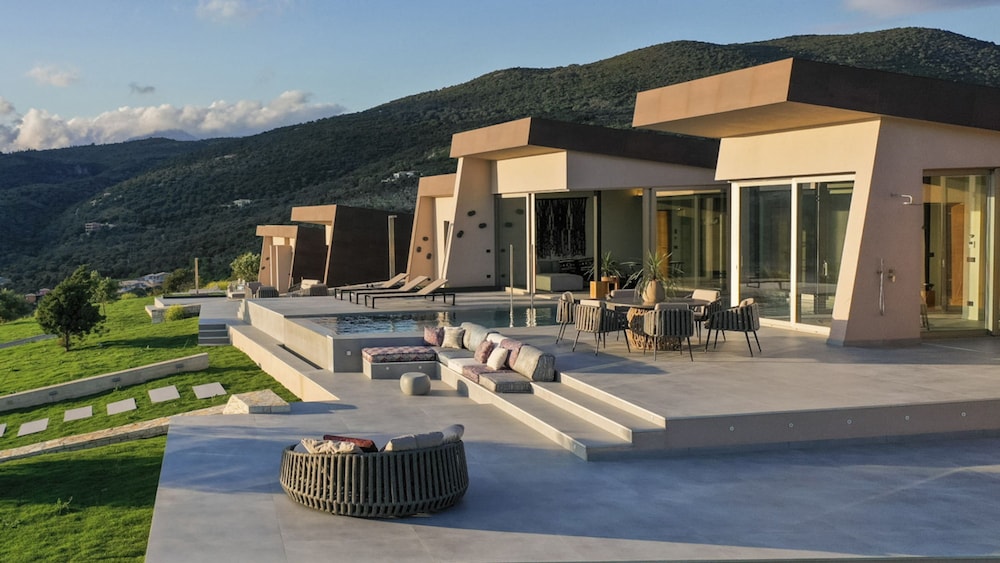 EGO Villas in Vasiliki
