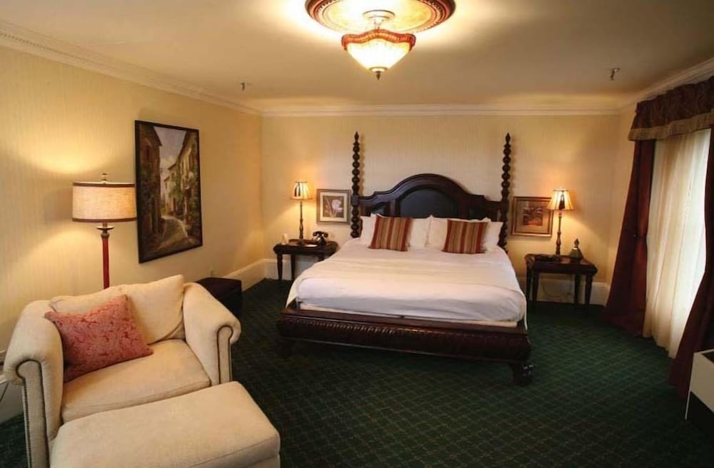 The Martha Washington Inn And Spa