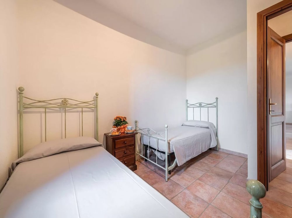 Holiday Retreat Near La Caletta Beaches