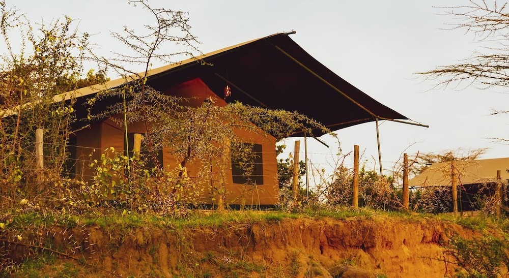 Mara Duma Luxury Camp
