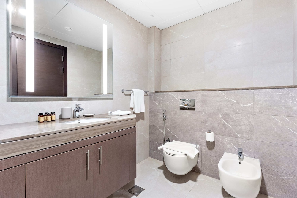 Abu Dhabi Vacations - Silkhaus Najmat C 2, Al Reem Abu Dhabi - Property Image 50