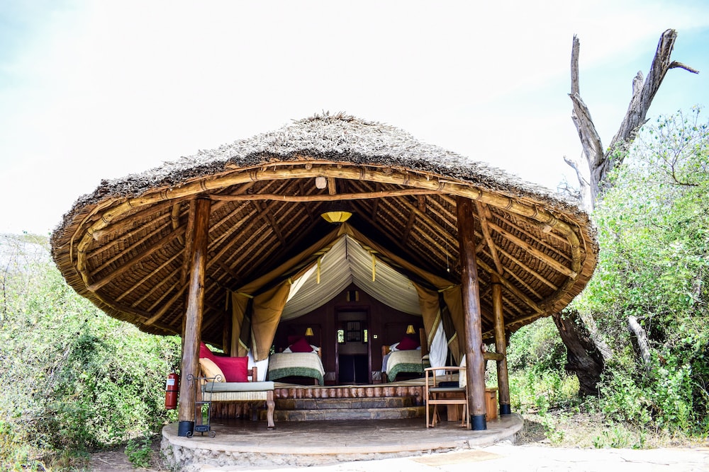 Elewana Tortilis Camp