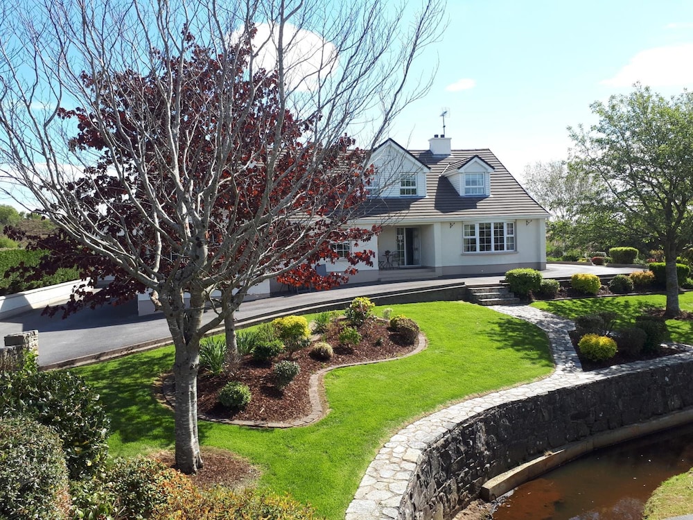 Bridgeburn House