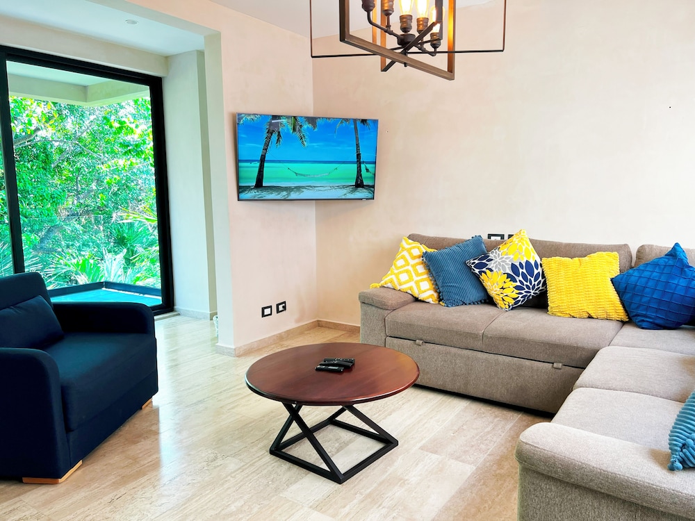 Modern Condo Jungle Retreat