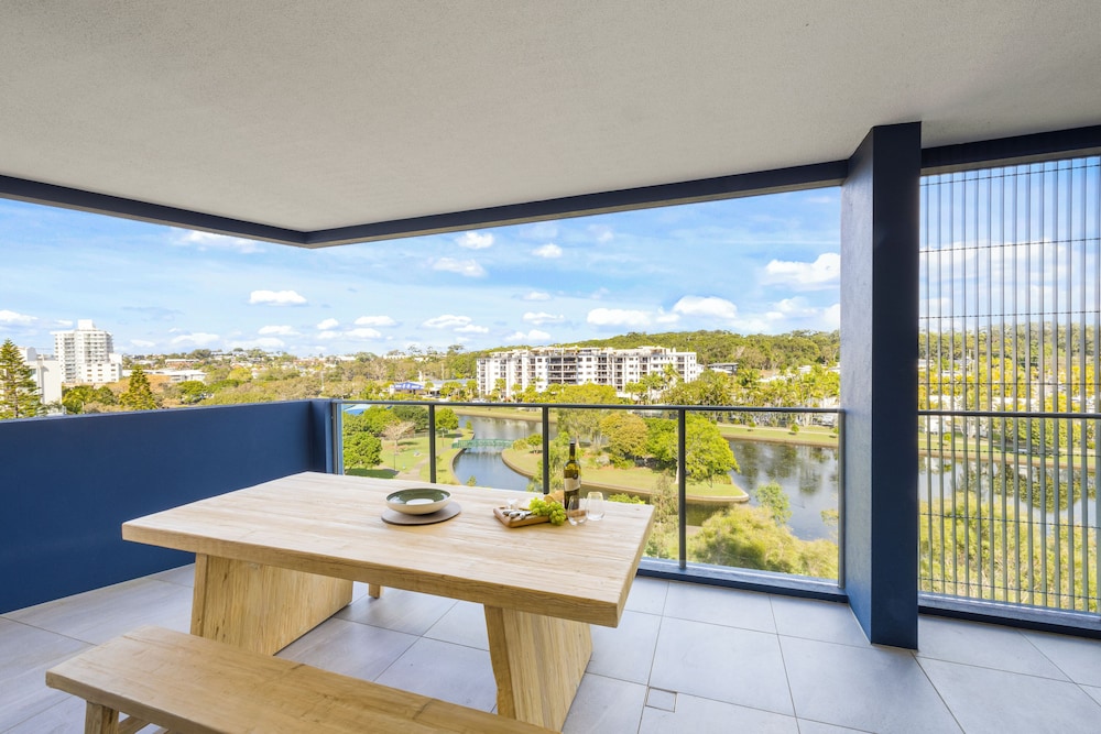 Luxury Coastal Living - Beach Life