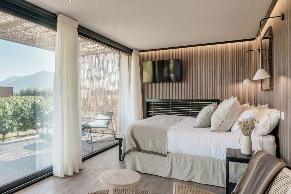 Vibo Wine Lodge