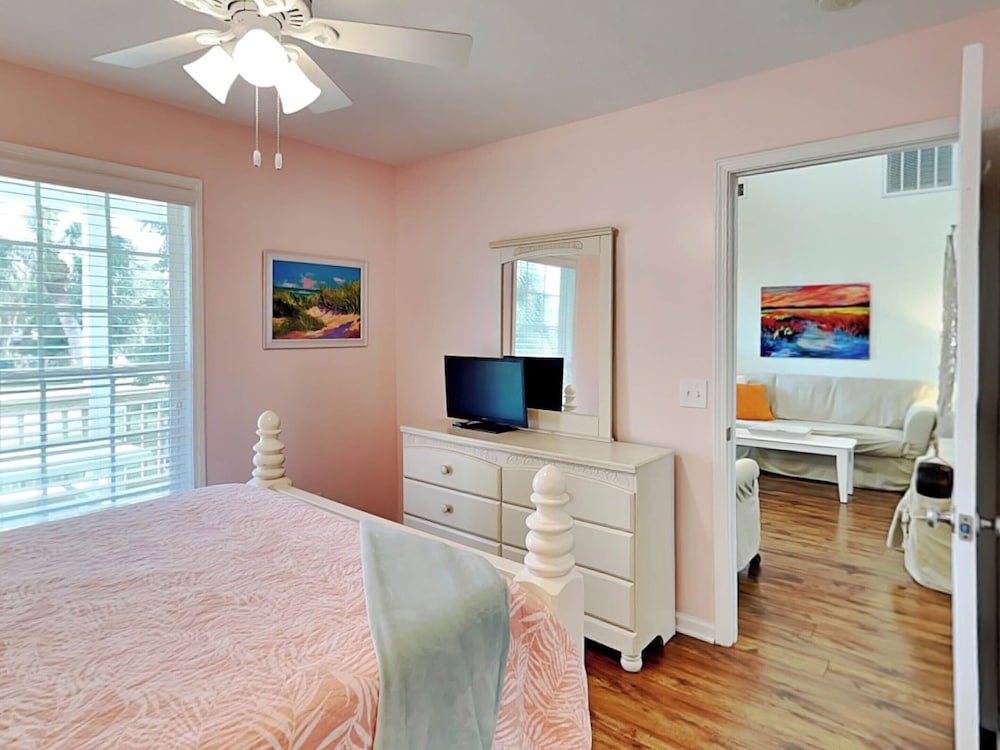 Back River Bungalow by Tybee Vacation Rentals