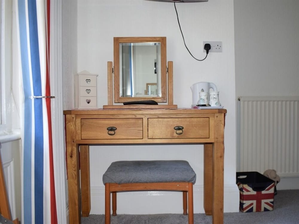 Lynton Vacations - The Sandrock - Property Image 20