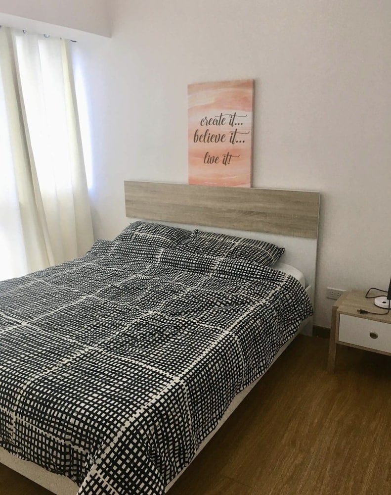 2 Bedroom Suite by Nezpril at Acqua Residence Manila