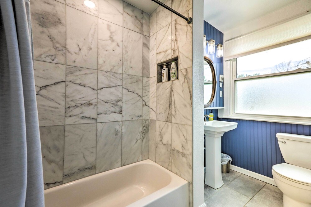 Denver Townhome: Great Distance to Downtown!, photo 17