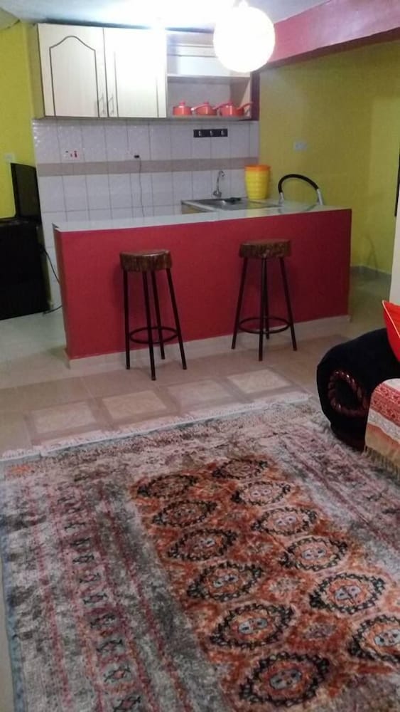 Simani Guest House