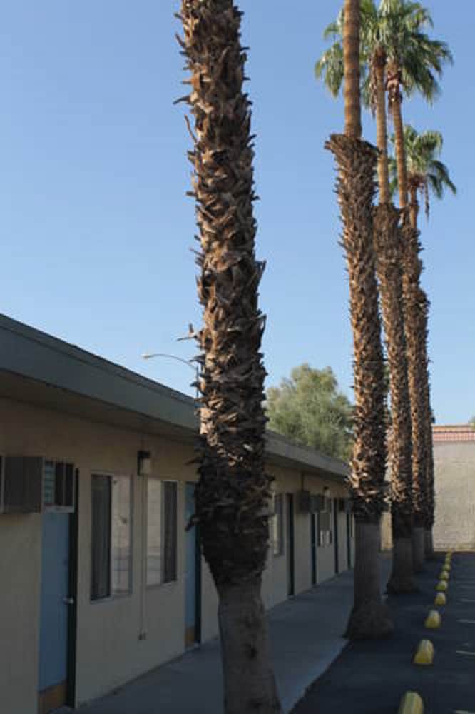Indio Holiday Motel