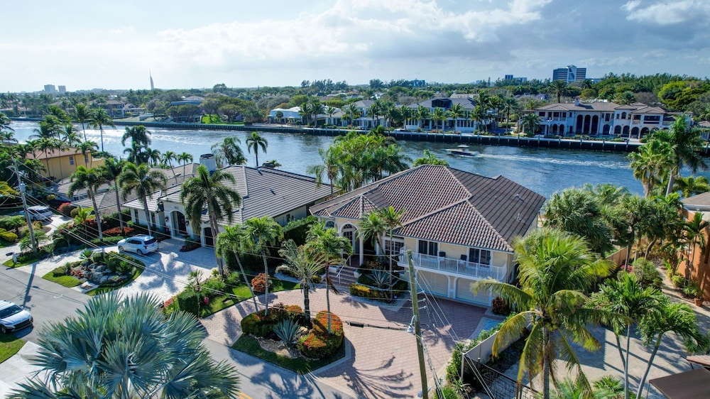 Serenity Villa in Pompano Beach