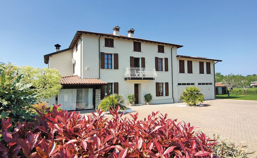 B&B Erilla