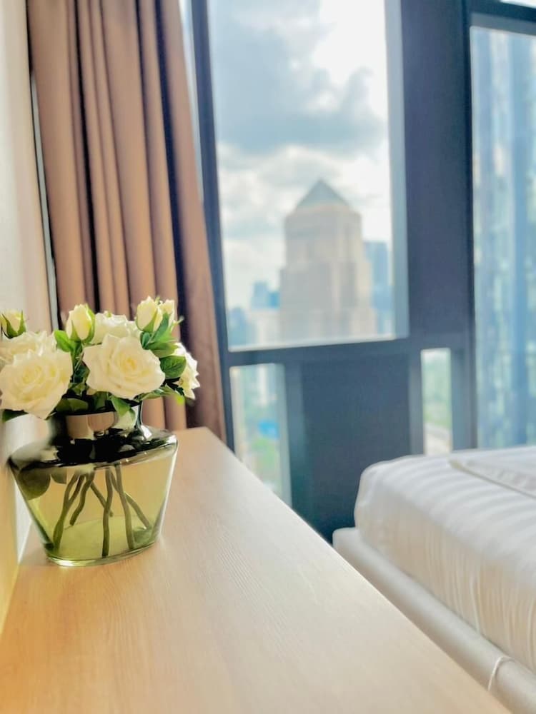 KL Peaceful Suites At KLCC